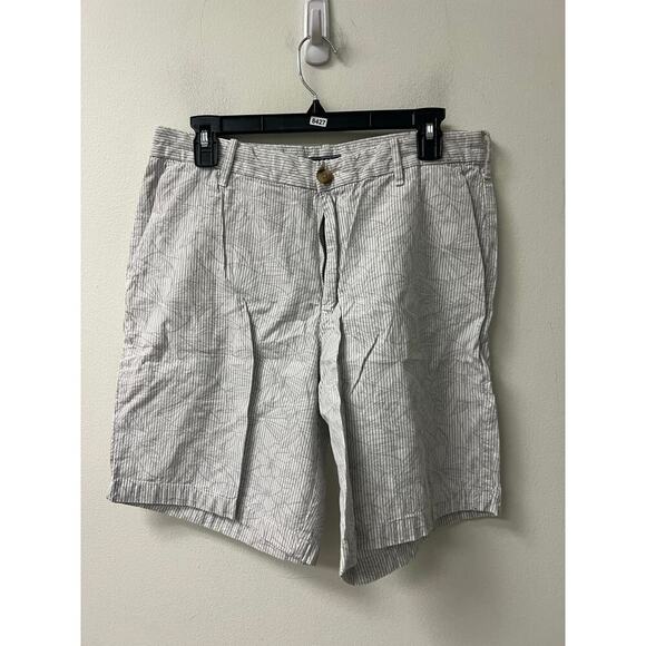 Izod Mens Shorts Grey/White Stripe w Floral print Sz 33 - Picture 1 of 3